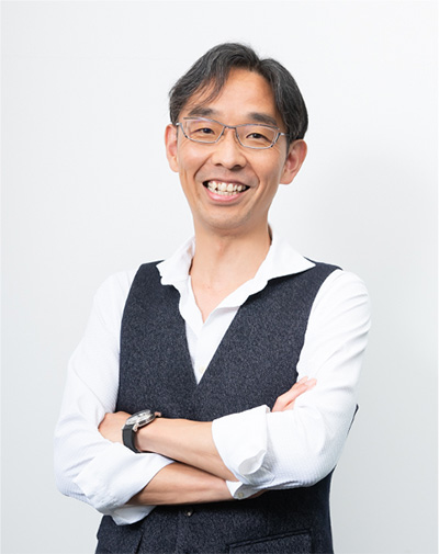 執行役員 ソリューション本部長 品川 竜介(しながわ りゅうすけ)