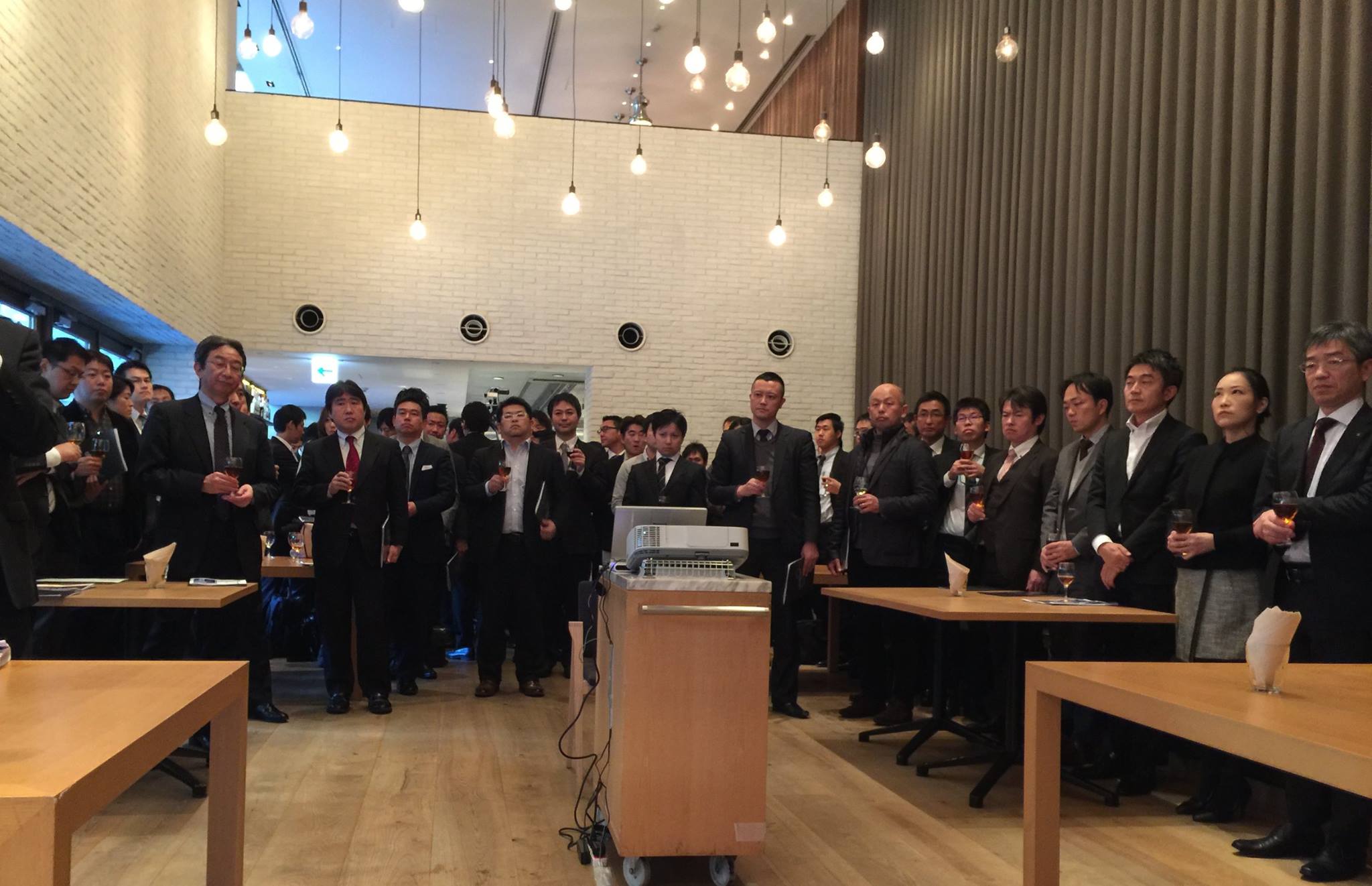 創業記者会見 懇親会